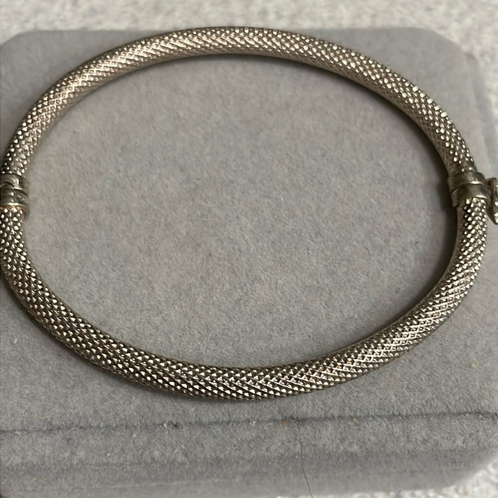 925 Sterling Silver Texted Tube Polished Hinge Bangle Bracelet🇮🇹